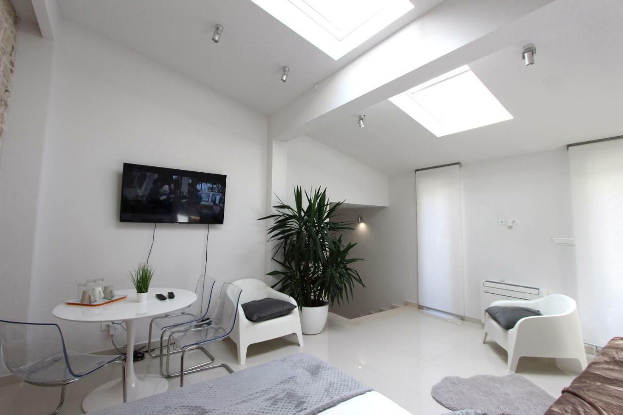 4K Centre Apartment Zára Kültér fotó
