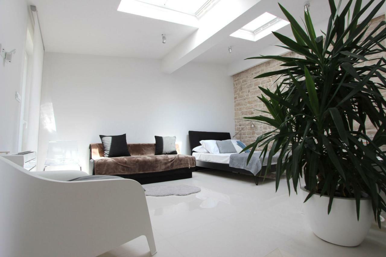 4K Centre Apartment Zára Kültér fotó